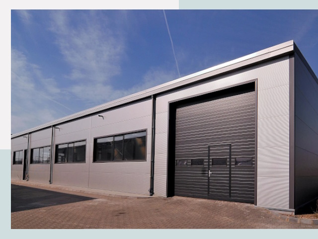 Быстровозводимые склады от СтальСтрой-Мхч по цене 621 руб.