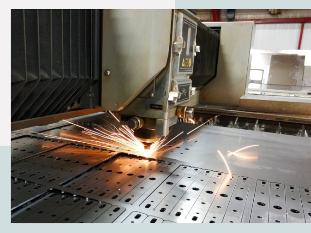 Лазерная резка металла в Махачкале от 621 руб.